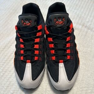 Nike Air Max 95 “Baltimore Crab” Black and Orange Sneakers Size 10